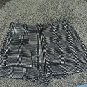 Cute Plaid Skort!